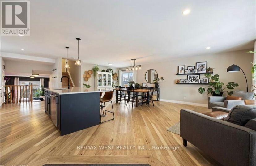 653 Fleet Street, Kingston, Ontario  K7M 5A4 - Photo 7 - X12432366