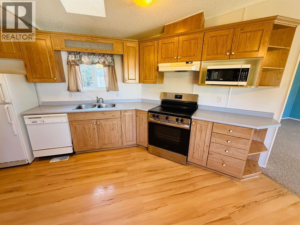 217 Centre Street, Enchant, Alberta  T0K 0V0 - Photo 11 - A2260946