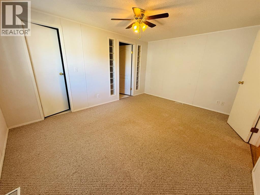 217 Centre Street, Enchant, Alberta  T0K 0V0 - Photo 15 - A2260946