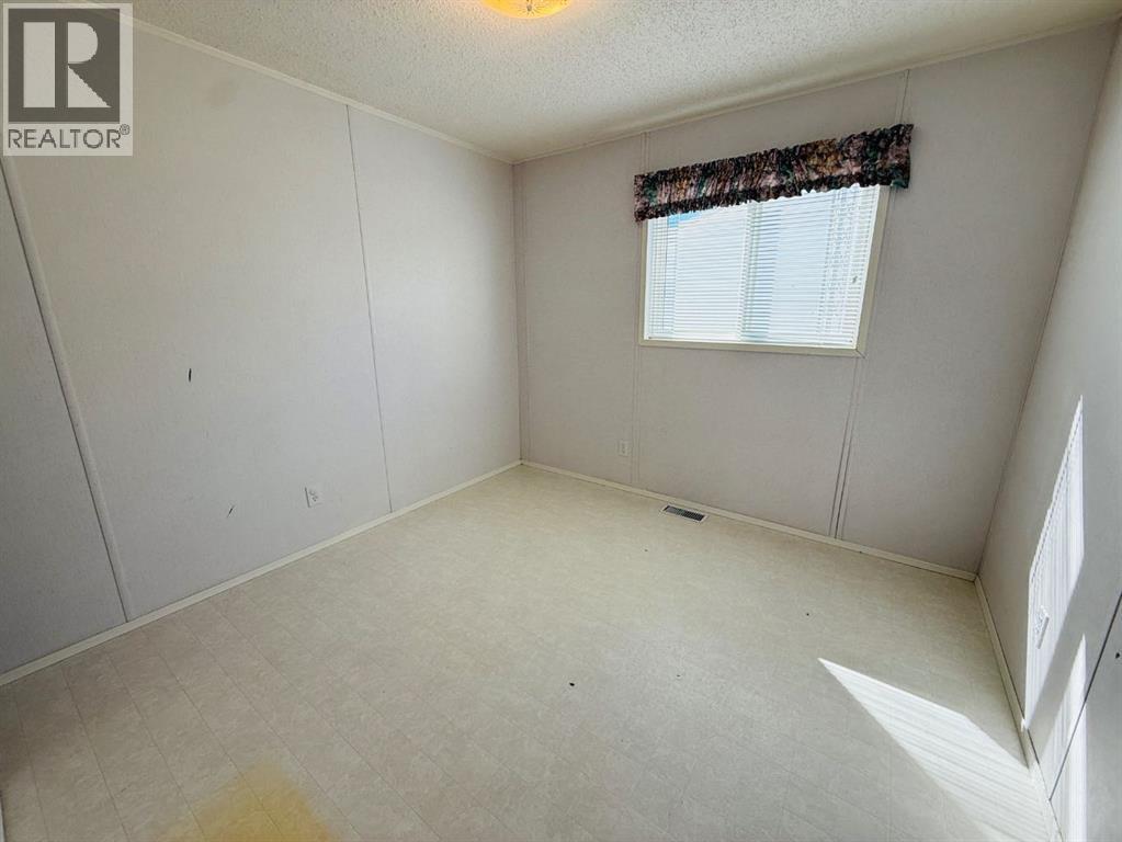 217 Centre Street, Enchant, Alberta  T0K 0V0 - Photo 20 - A2260946