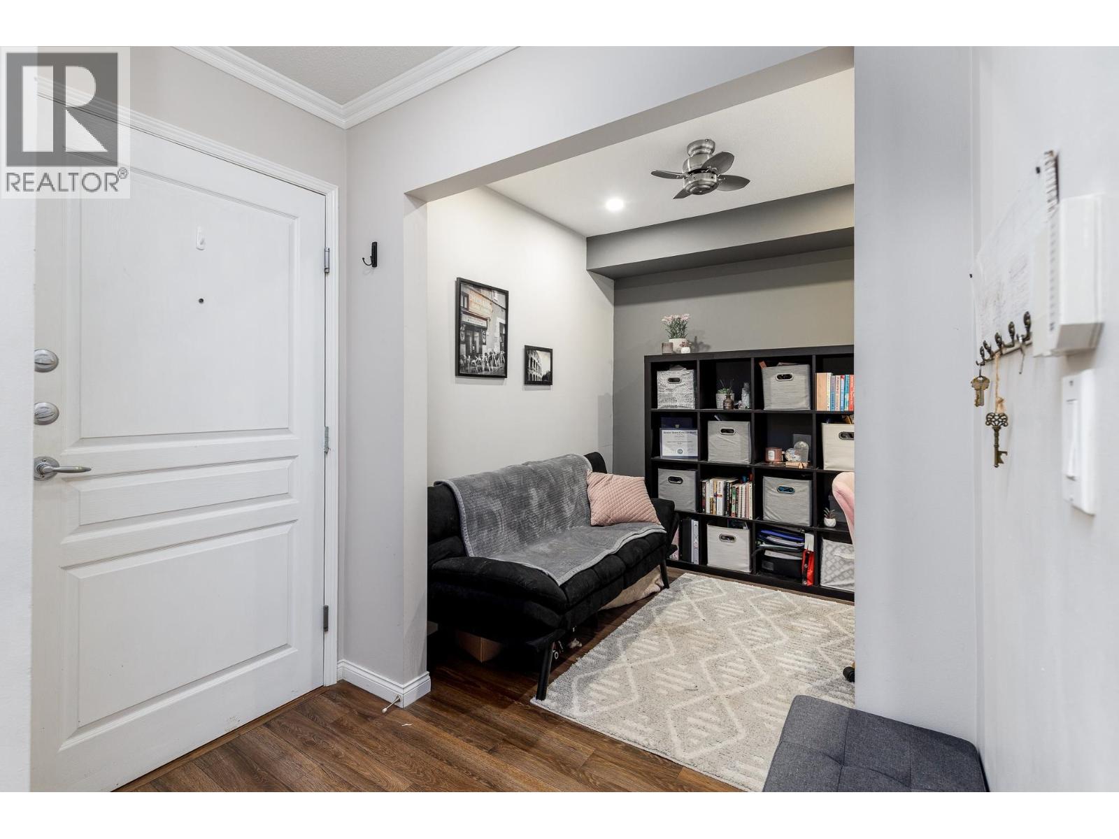 202 3033 Terravista Place, Port Moody, British Columbia  V3H 5A3 - Photo 2 - R3052574