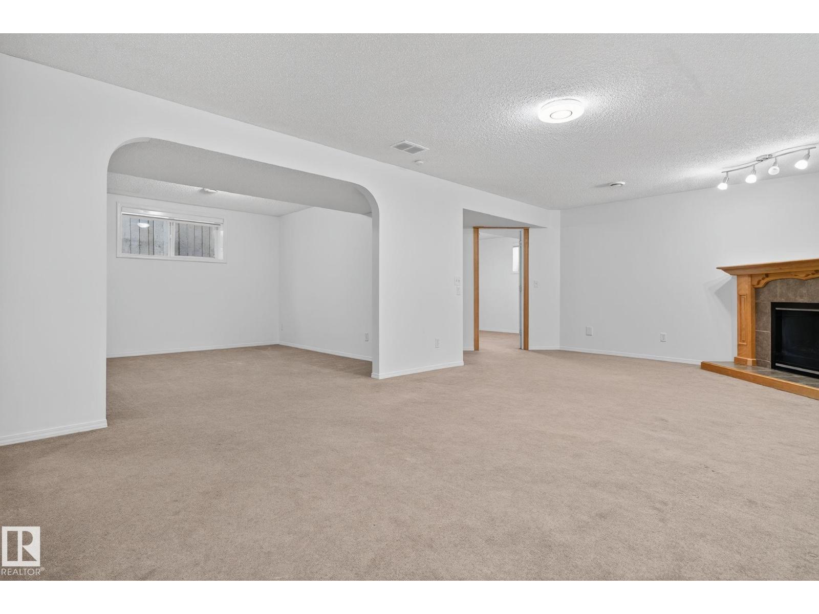 4308 155 Av Nw, Edmonton, Alberta  T5Y 3G9 - Photo 44 - E4460049