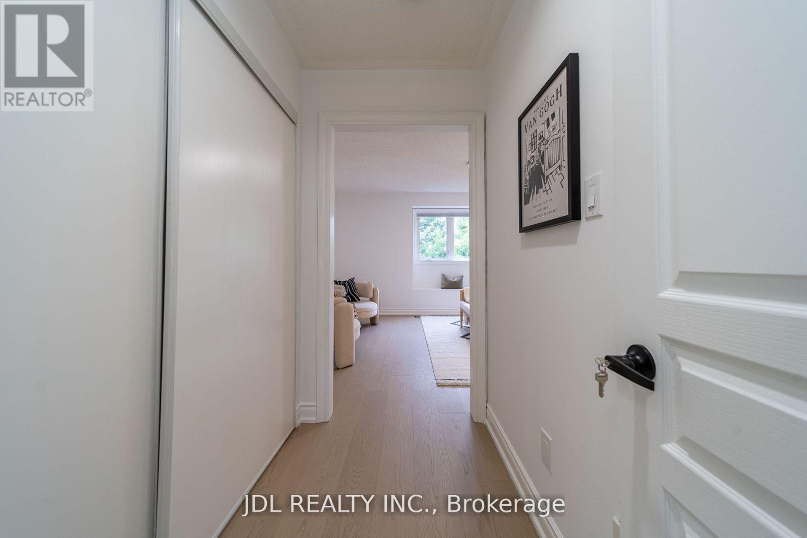 51 Routliffe Lane, Toronto, Ontario  M2N 0A5 - Photo 24 - C12433589