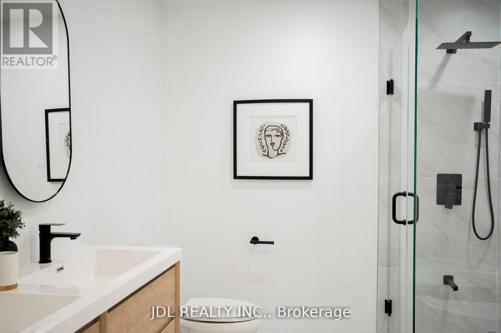 51 Routliffe Lane, Toronto, Ontario  M2N 0A5 - Photo 31 - C12433589