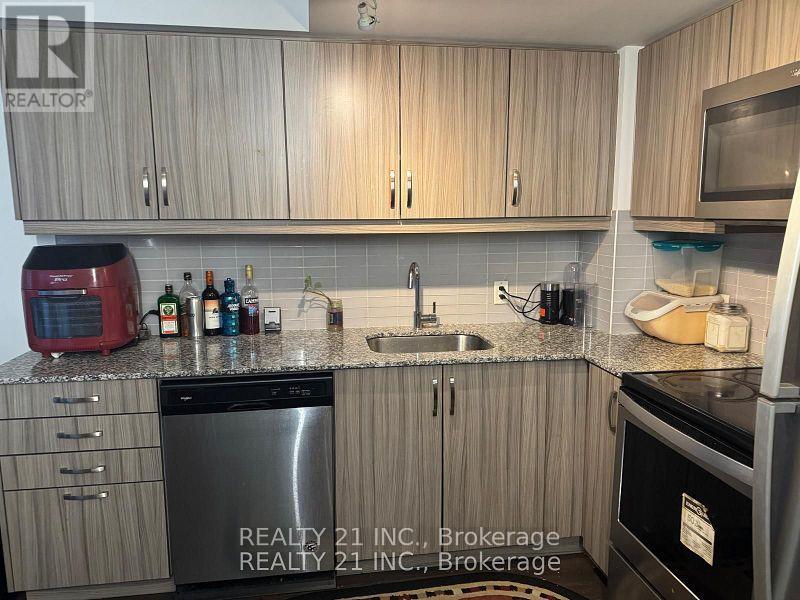 519 - 30 Meadowglen Place, Toronto, Ontario  M1G 0A6 - Photo 12 - E12433582