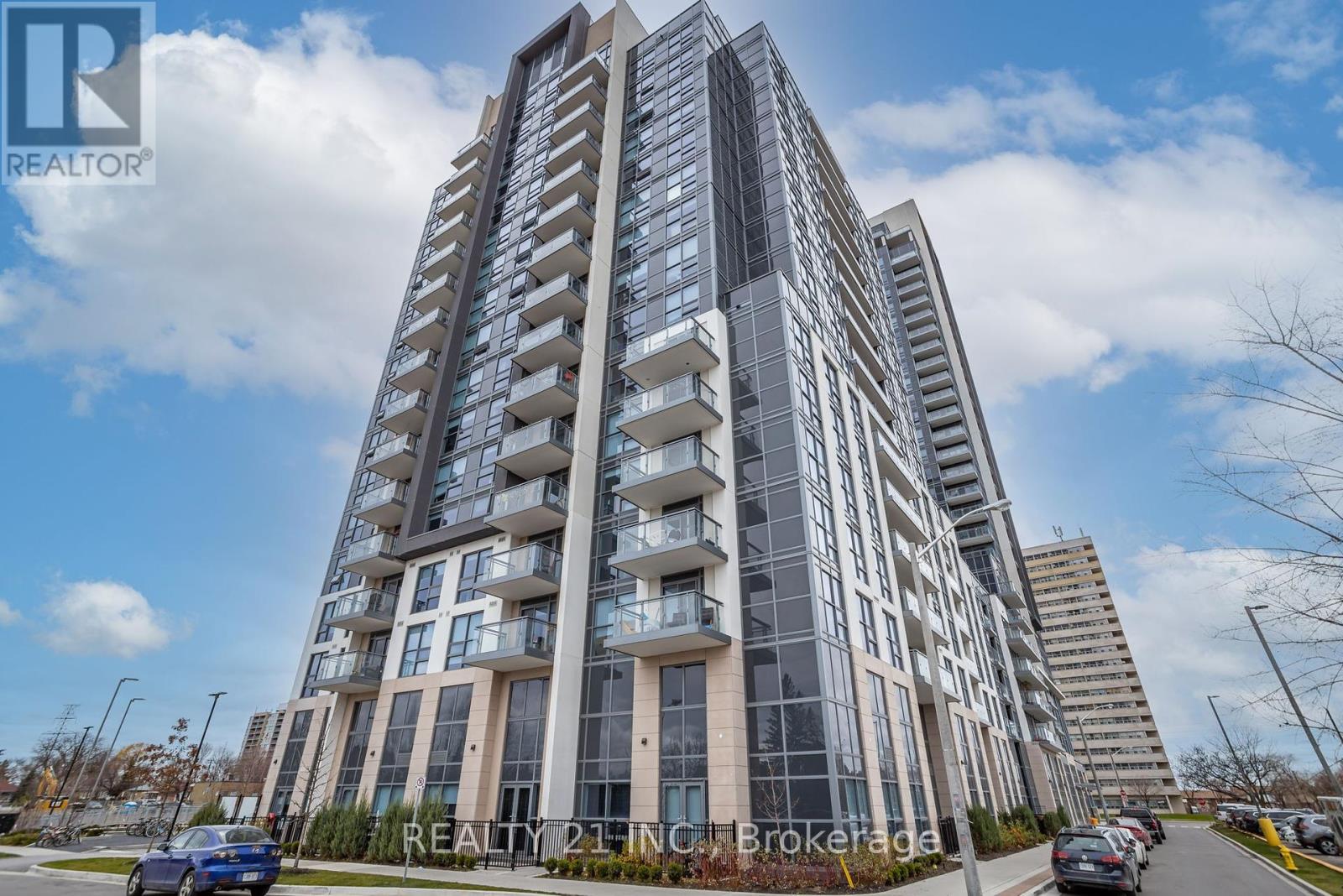 519 - 30 Meadowglen Place, Toronto, Ontario  M1G 0A6 - Photo 2 - E12433582