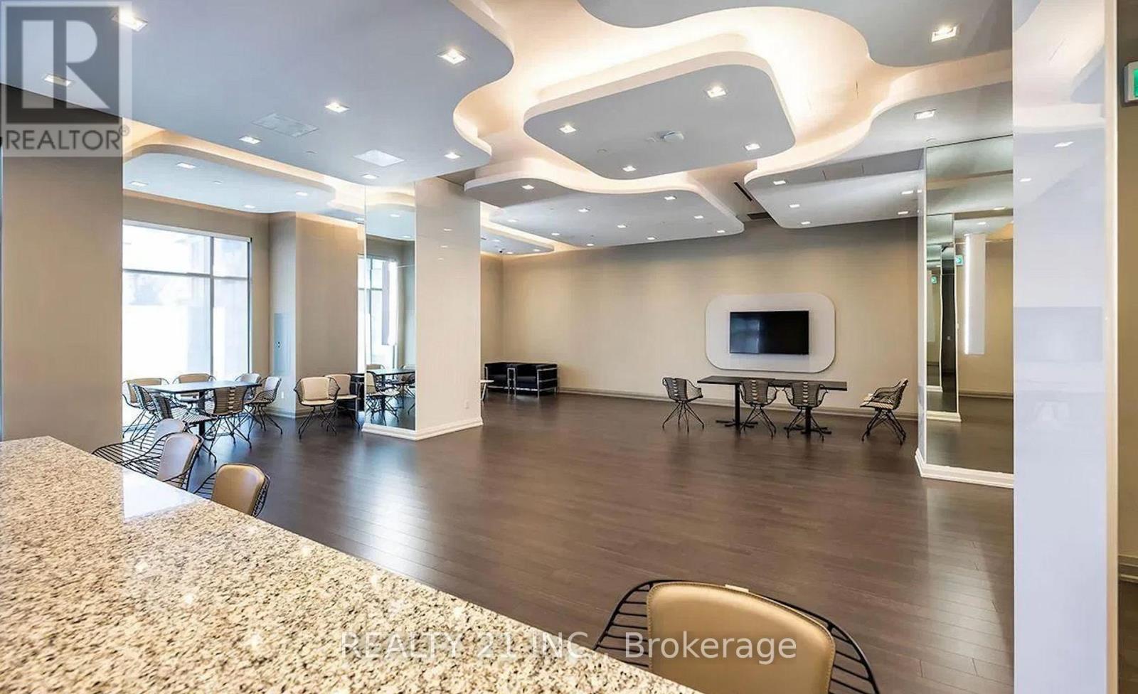 519 - 30 Meadowglen Place, Toronto, Ontario  M1G 0A6 - Photo 23 - E12433582