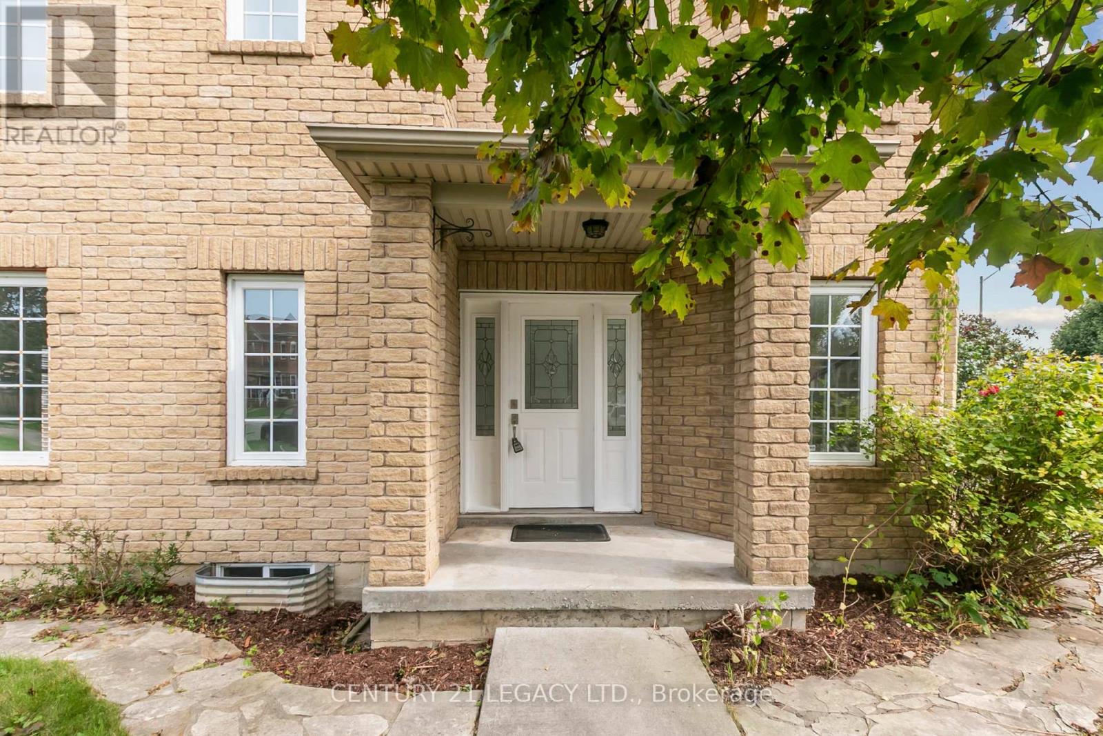 1 Brimforest Gate, Toronto, Ontario  M1C 5B8 - Photo 3 - E12433609