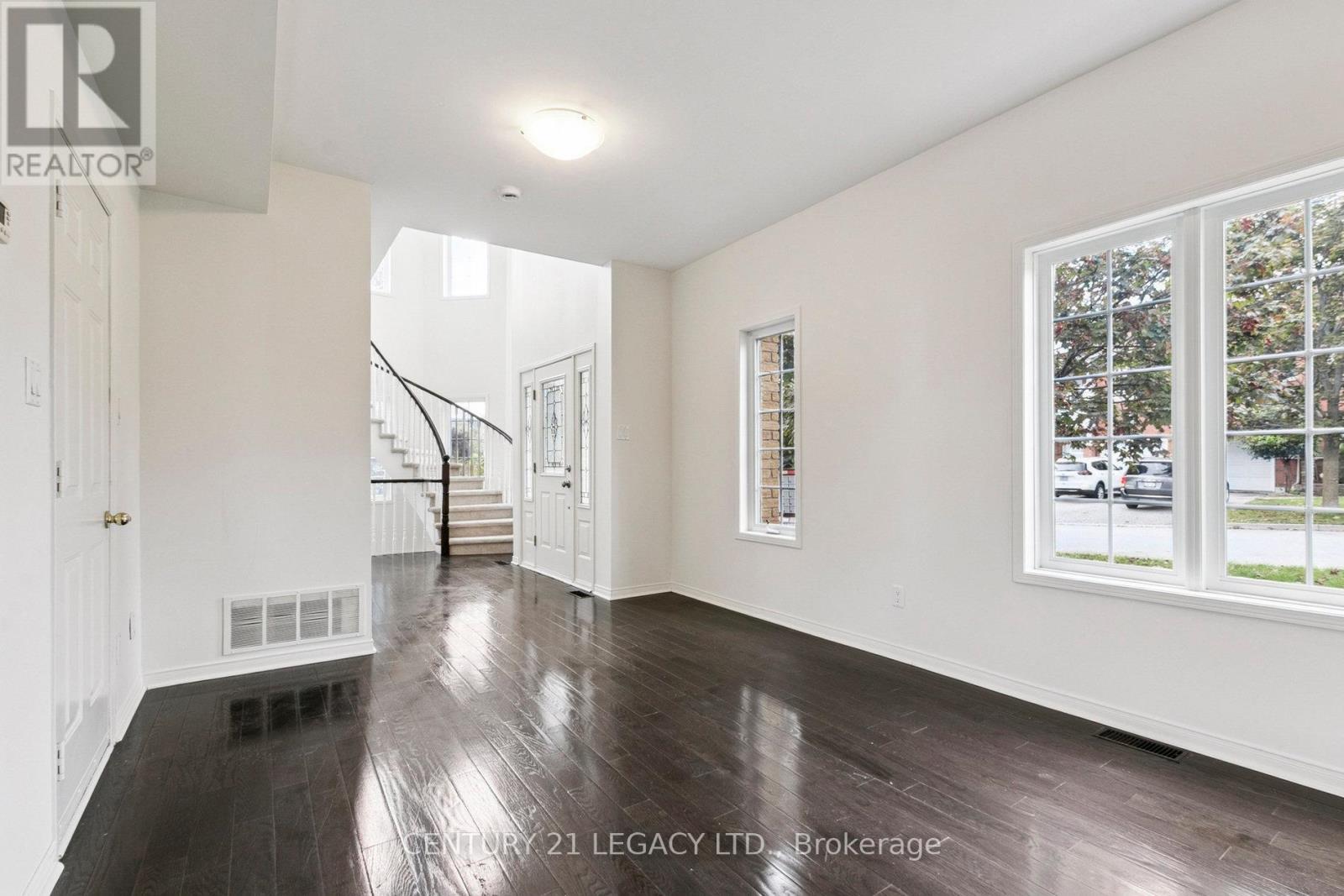 1 Brimforest Gate, Toronto, Ontario  M1C 5B8 - Photo 4 - E12433609