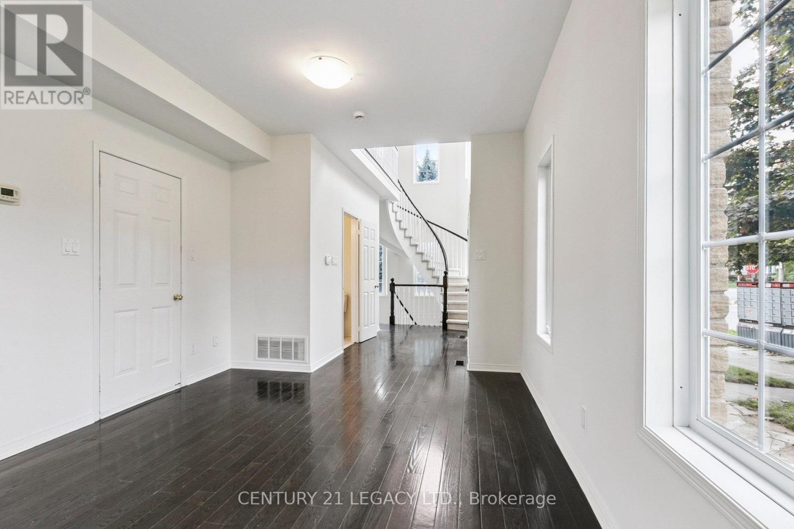 1 Brimforest Gate, Toronto, Ontario  M1C 5B8 - Photo 5 - E12433609