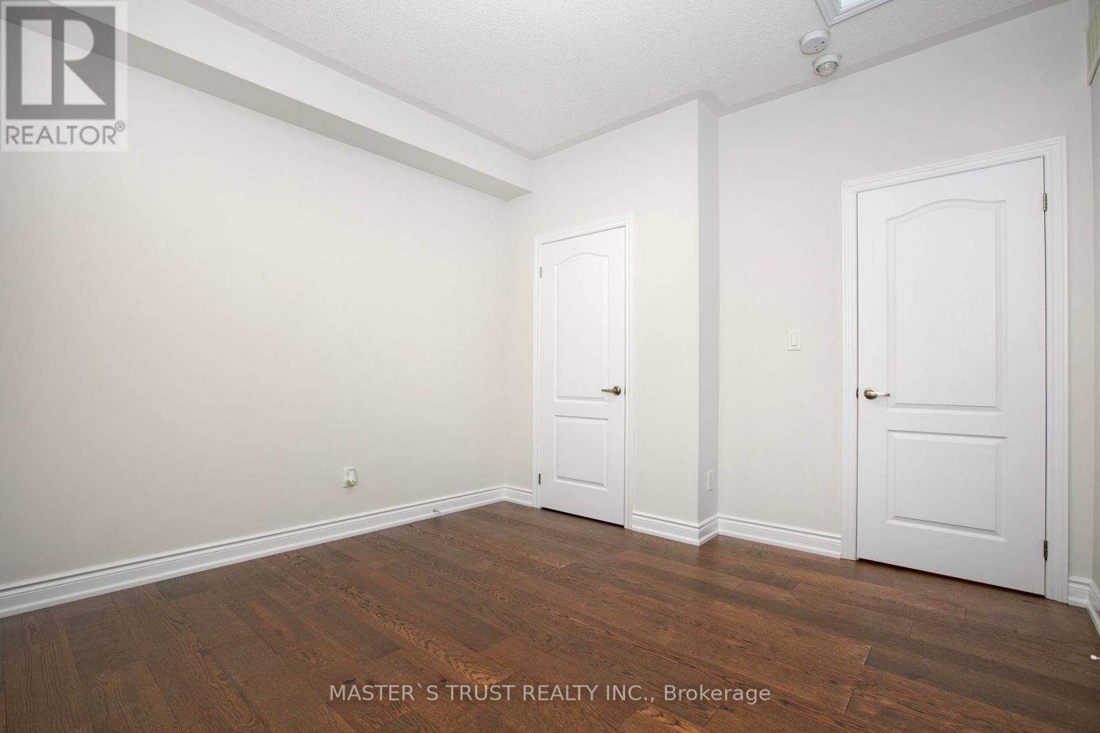 1115 Grainger Trail, Newmarket, Ontario  L3X 0G7 - Photo 14 - N12433594