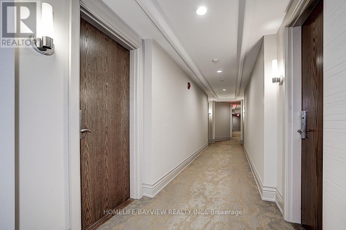 216 - 111 Civic Square Gate, Aurora, Ontario  L4G 0S6 - Photo 2 - N12433600