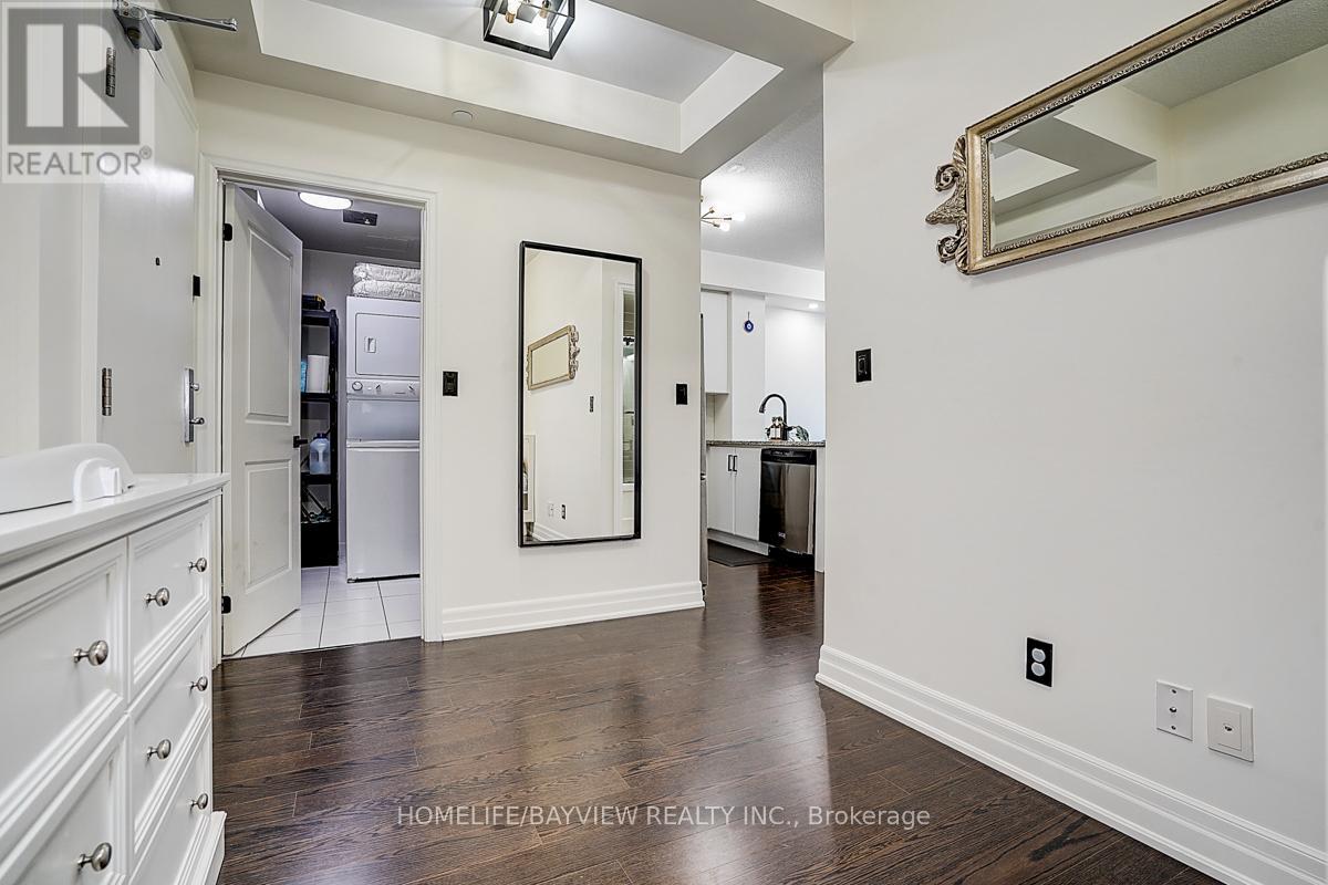 216 - 111 Civic Square Gate, Aurora, Ontario  L4G 0S6 - Photo 5 - N12433600