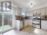 32 - 1050 Bristol Road, Mississauga, Ontario  L5V 2E8 - Photo 10 - W12433606