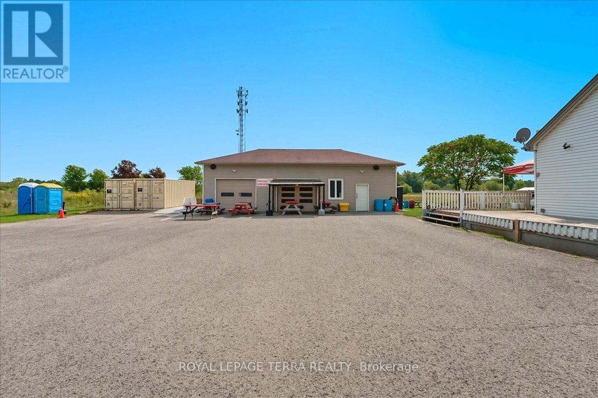 13029 Lundys Lane, Thorold, Ontario  L0S 1A0 - Photo 20 - X12433581