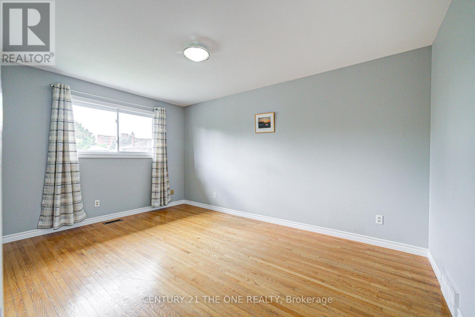 25 Carrol Street, Kitchener, Ontario  N2C 1T4 - Photo 21 - X12433592
