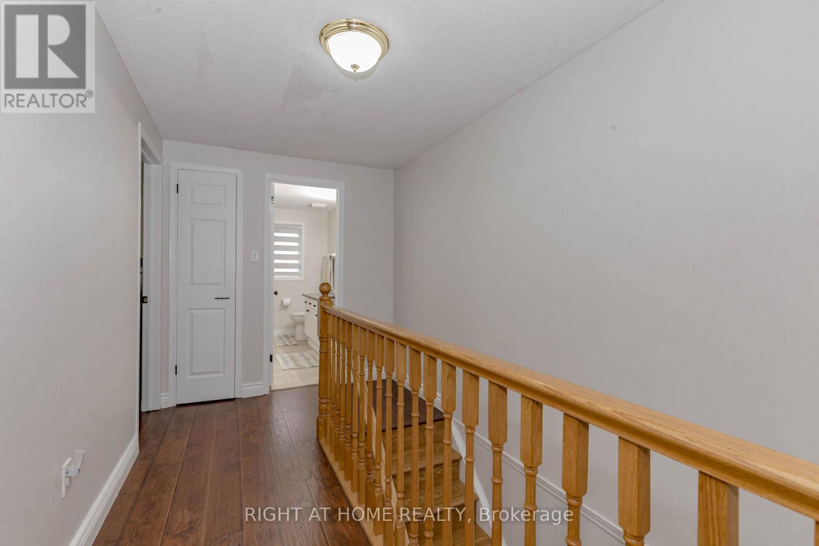 51 Hawkins Drive, Cambridge, Ontario  N1T 1Z7 - Photo 19 - X12433595