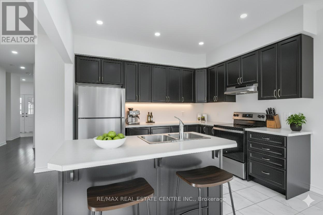 3 Stokes Road, Brant, Ontario  N3L 3E3 - Photo 13 - X12433612