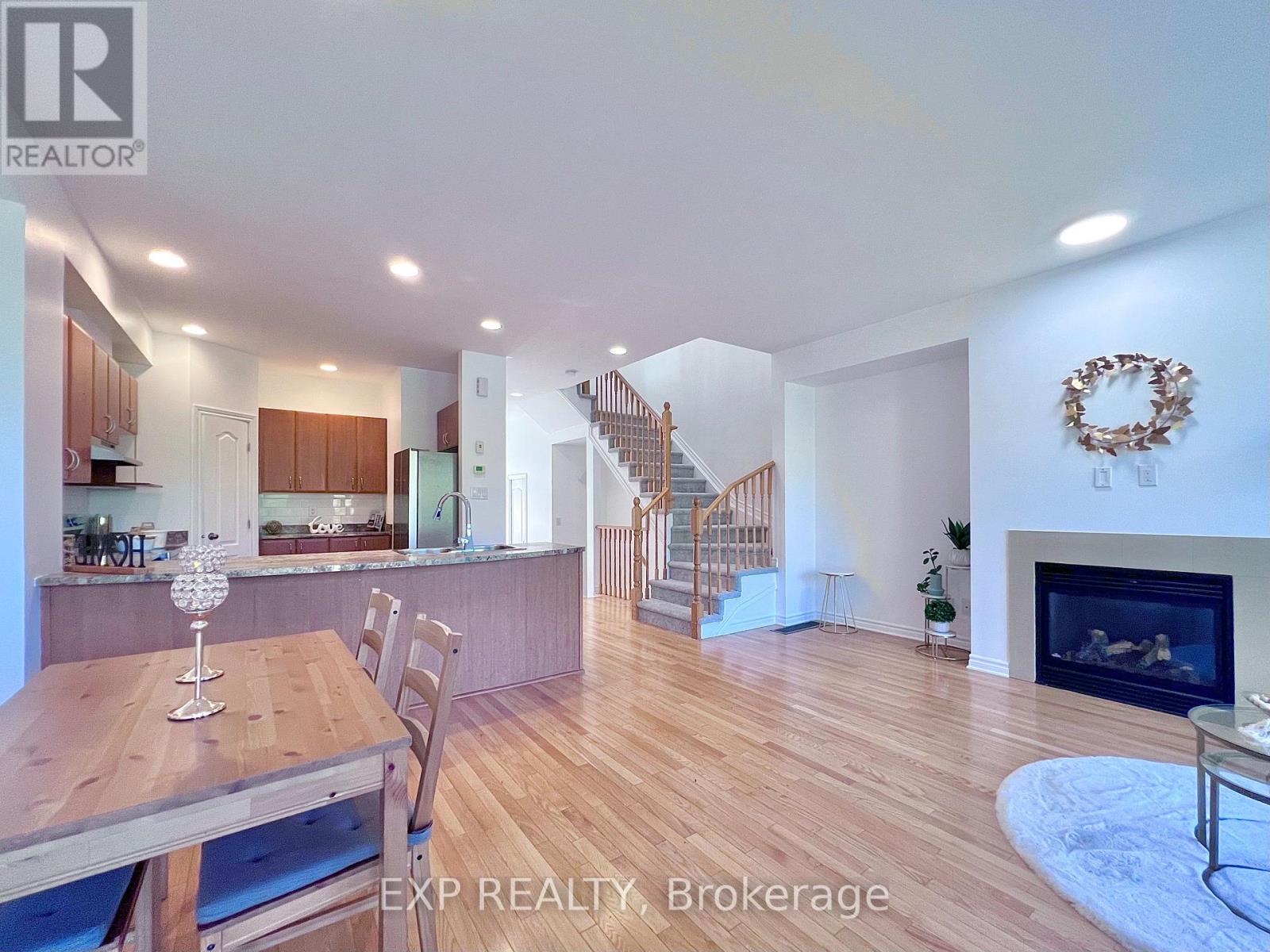 457 Foxhall Way, Ottawa, Ontario  K2M 0G2 - Photo 22 - X12433617