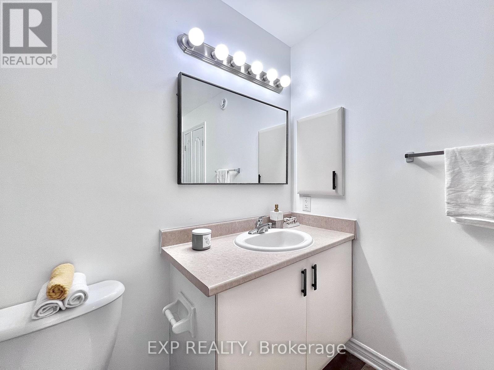457 Foxhall Way, Ottawa, Ontario  K2M 0G2 - Photo 34 - X12433617