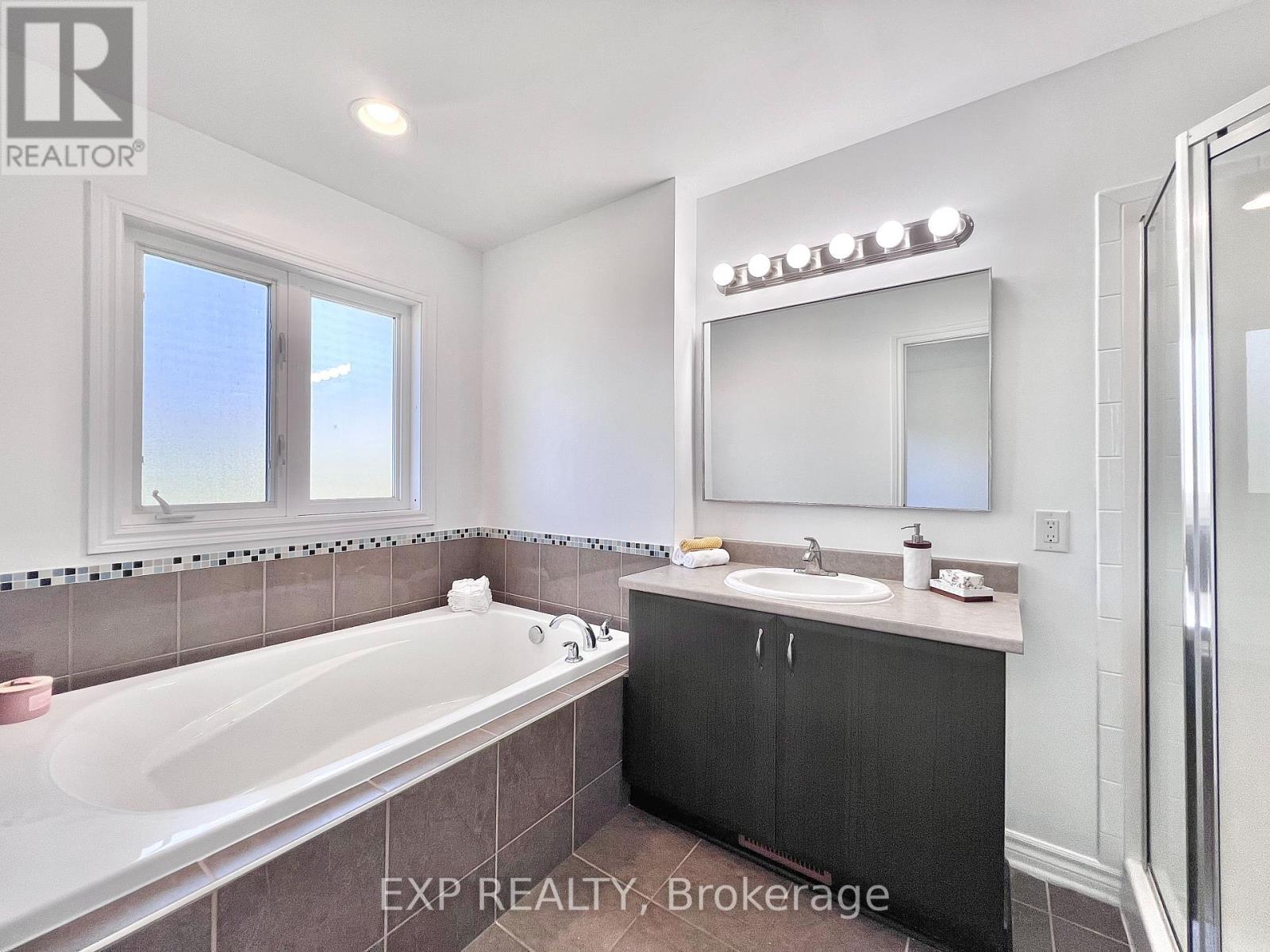 457 Foxhall Way, Ottawa, Ontario  K2M 0G2 - Photo 40 - X12433617