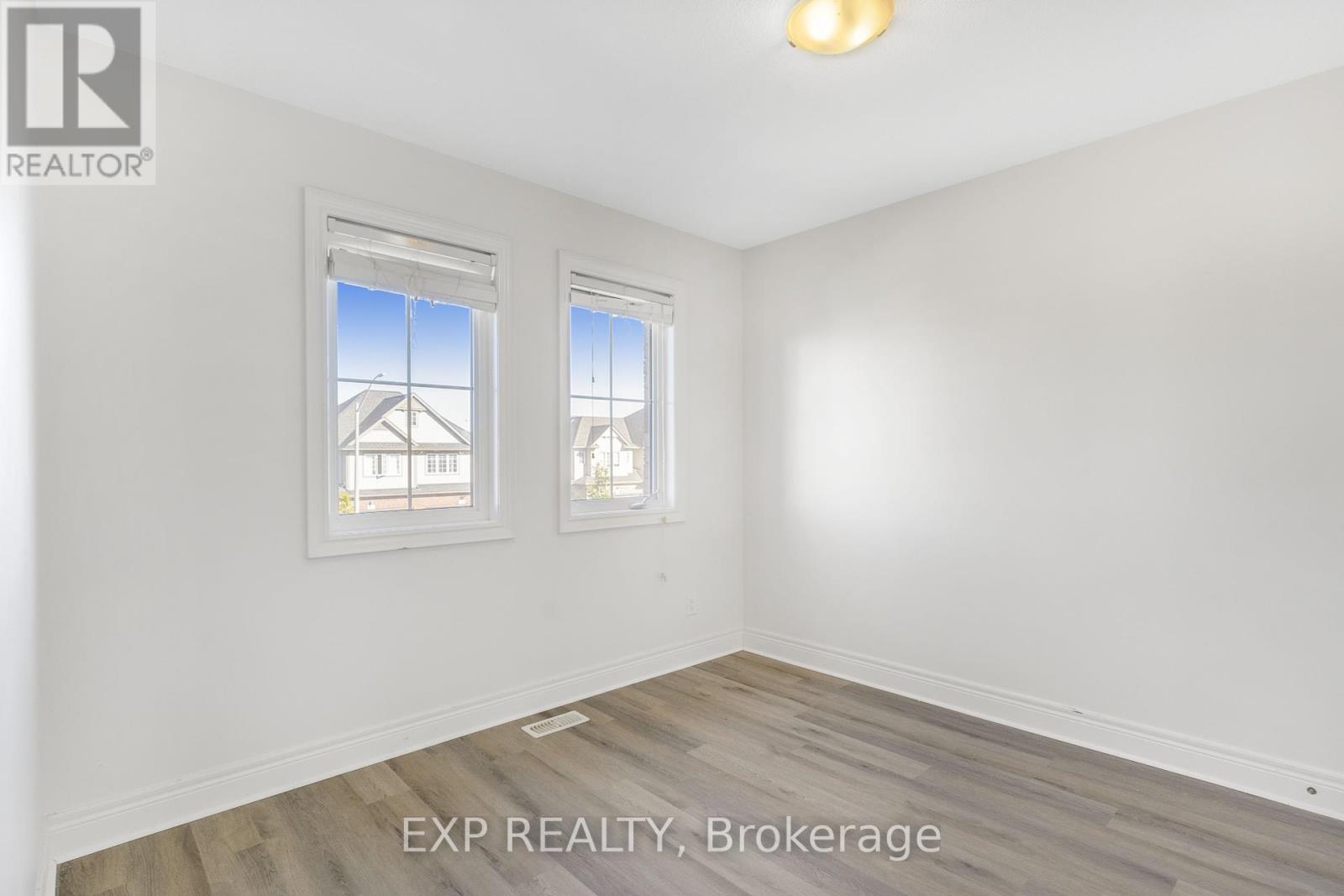 174 Winterberry Boulevard, Thorold, Ontario  L2V 0C2 - Photo 10 - X12389575