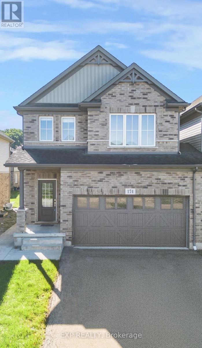 174 WINTERBERRY BOULEVARD, Thorold, Ontario