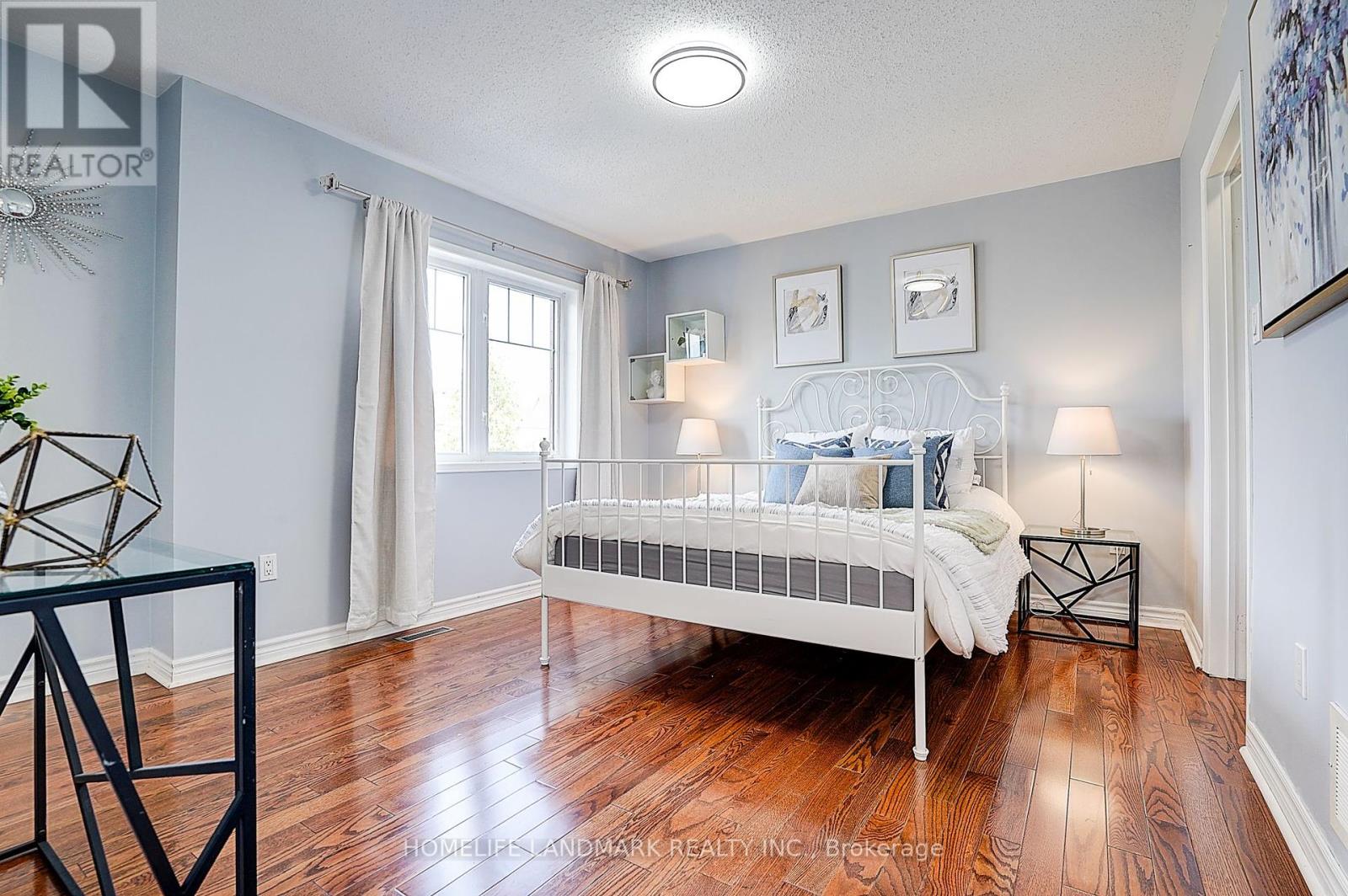 21 Donlevy Crescent, Whitby, Ontario  L1R 0B9 - Photo 20 - E12433621