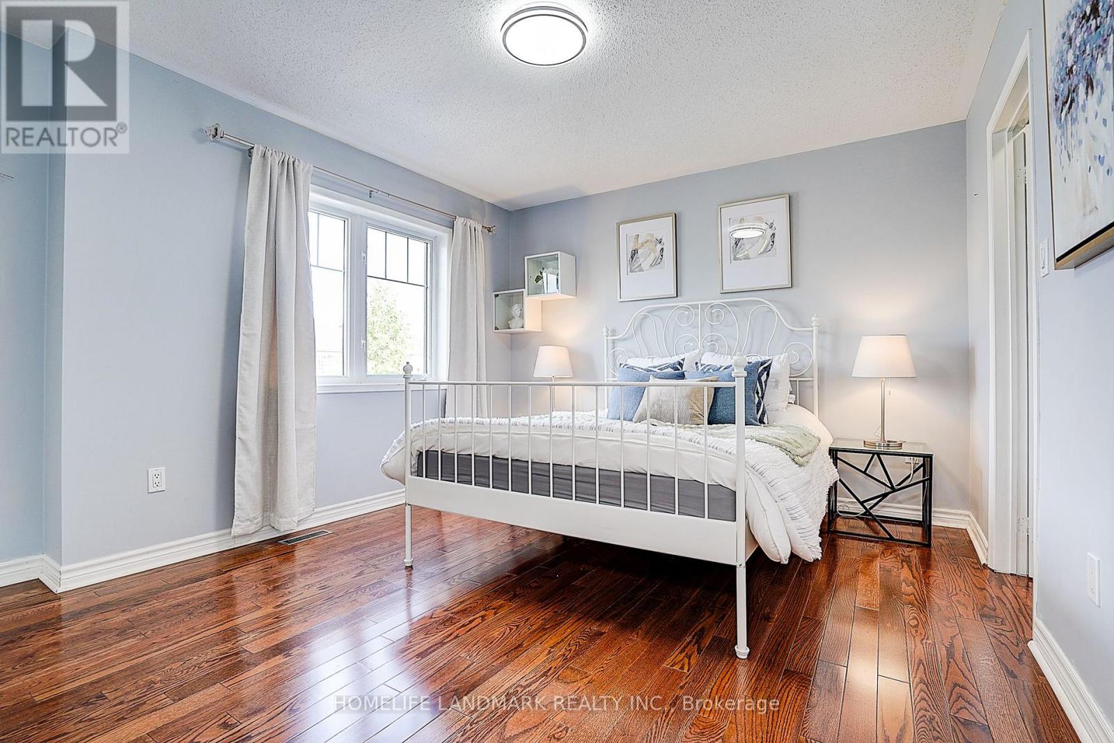 21 Donlevy Crescent, Whitby, Ontario  L1R 0B9 - Photo 21 - E12433621