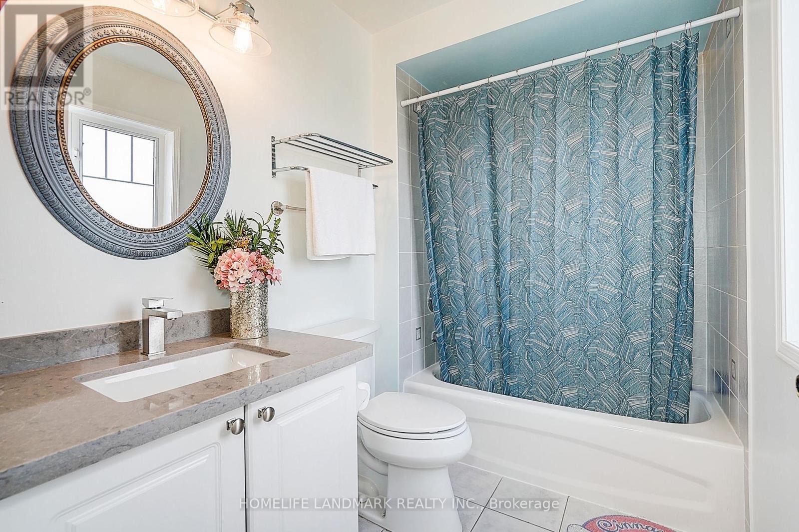 21 Donlevy Crescent, Whitby, Ontario  L1R 0B9 - Photo 25 - E12433621