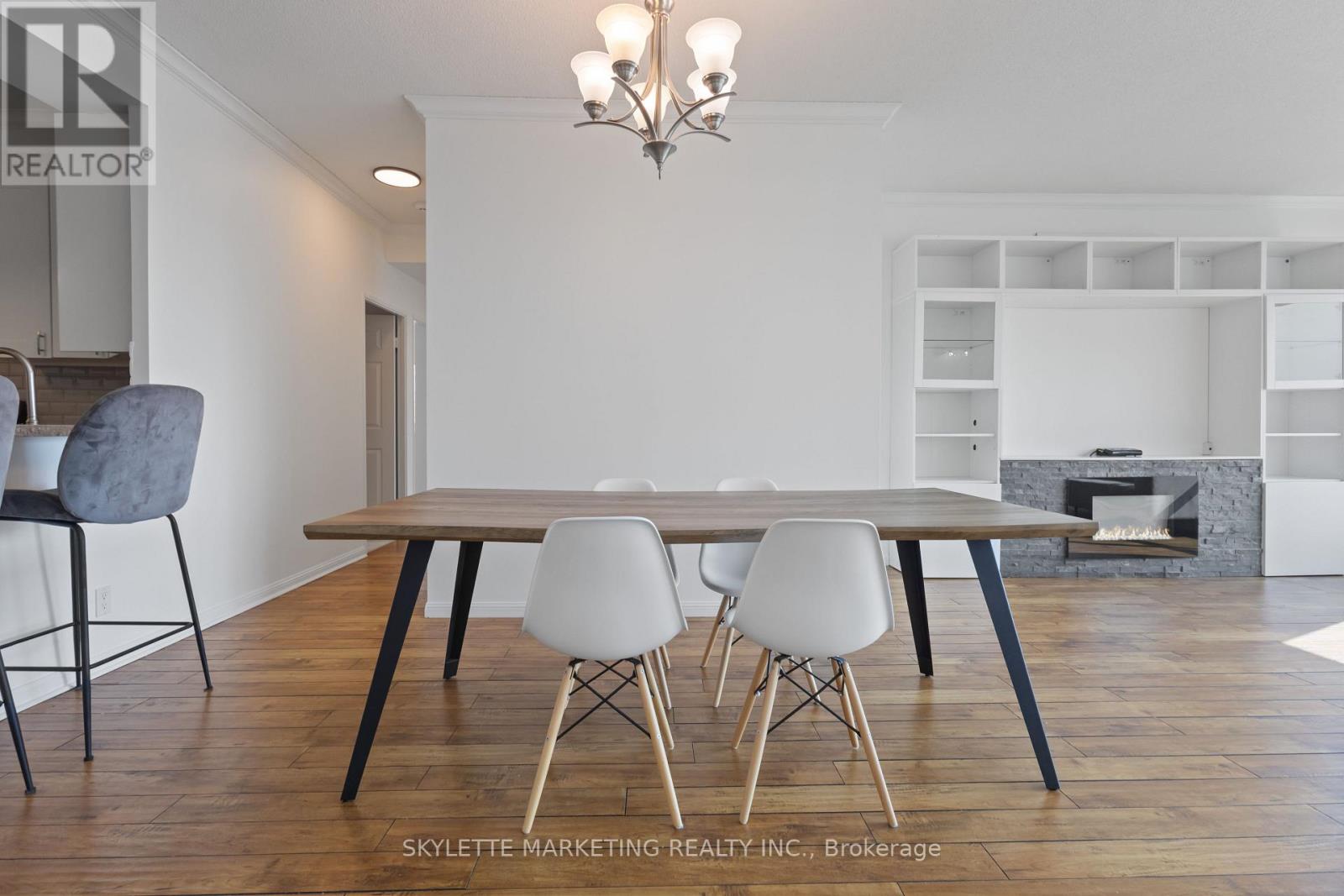 Ph205 - 18 Lee Centre Drive, Toronto (Woburn), Ontario  M1H 3H5 - Photo 12 - E12433630