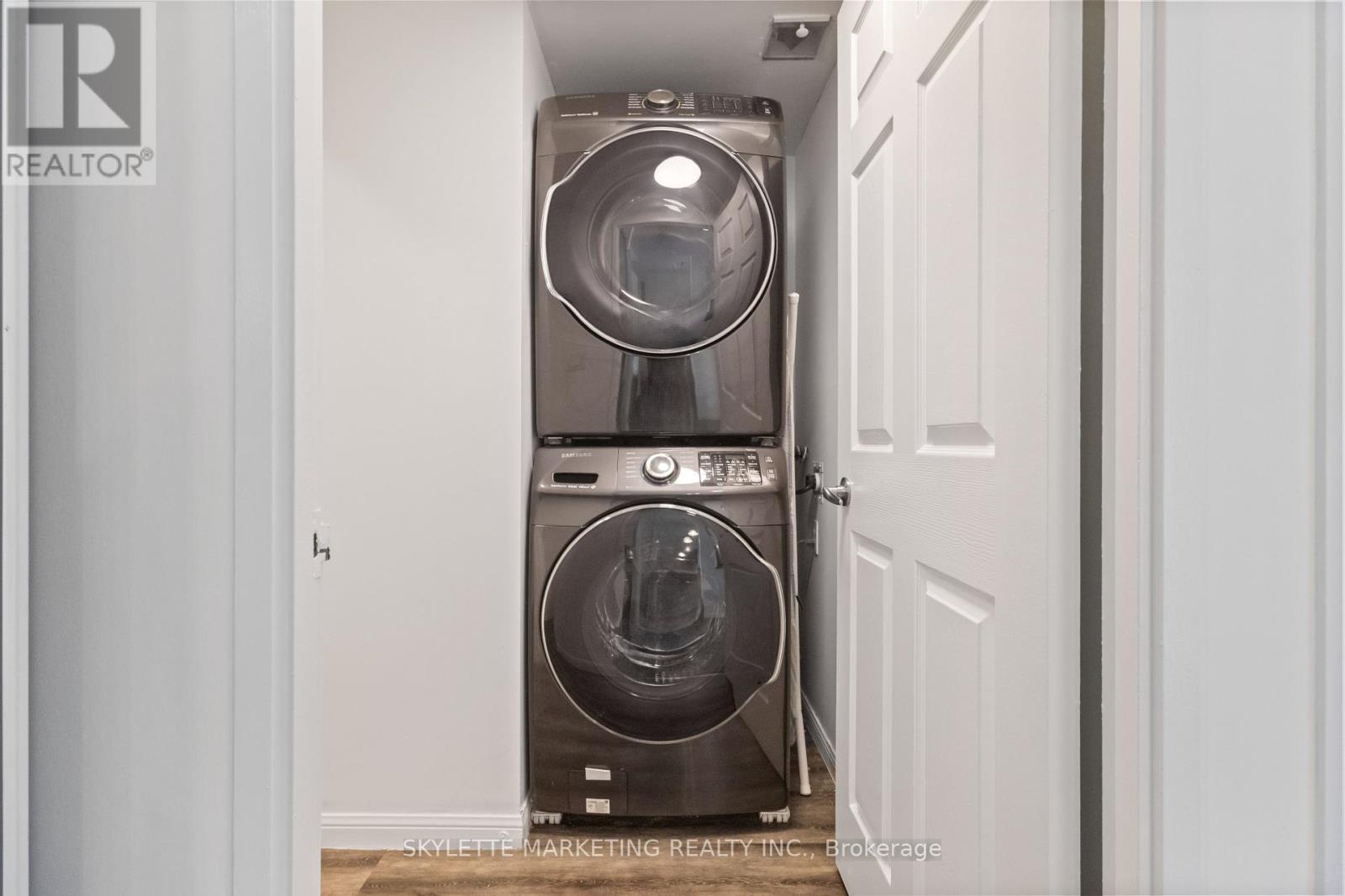Ph205 - 18 Lee Centre Drive, Toronto (Woburn), Ontario  M1H 3H5 - Photo 32 - E12433630
