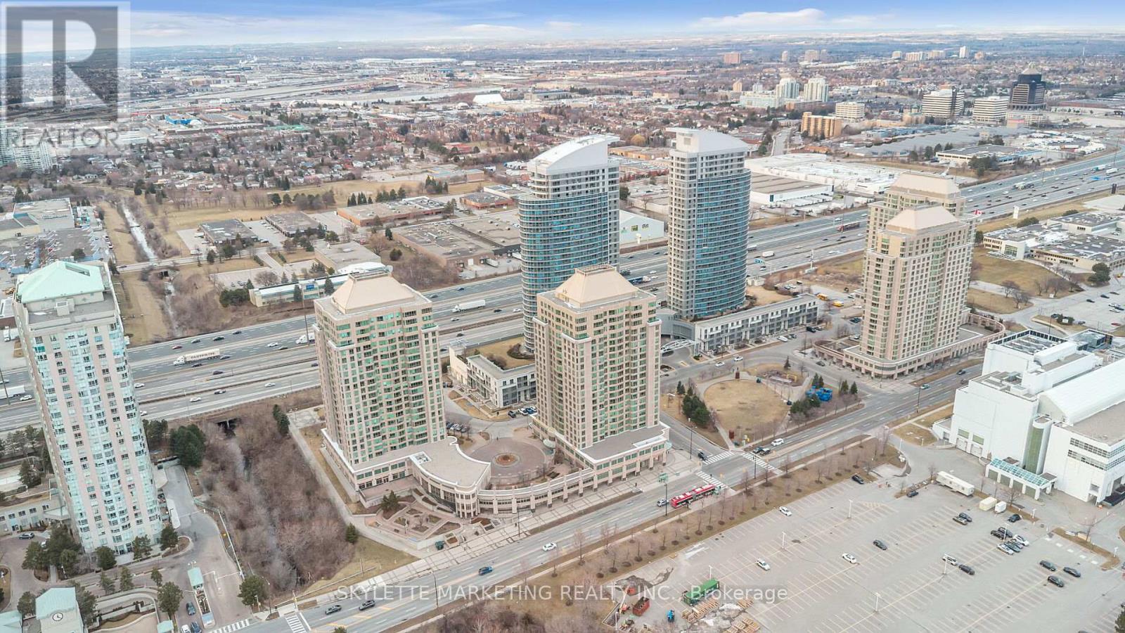 Ph205 - 18 Lee Centre Drive, Toronto (Woburn), Ontario  M1H 3H5 - Photo 44 - E12433630
