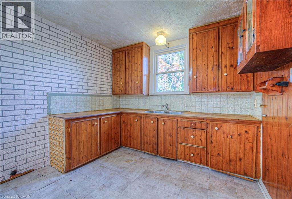 20 Beatty Avenue, Hamilton, Ontario  L8H 3P4 - Photo 12 - 40756850