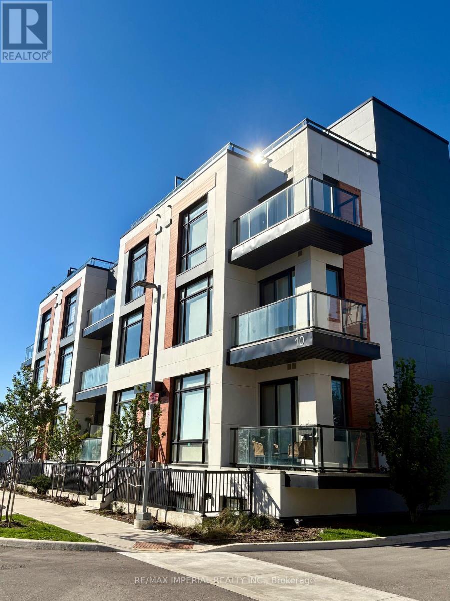 112 - 10 STECKLEY HOUSE LANE, Richmond Hill, Ontario