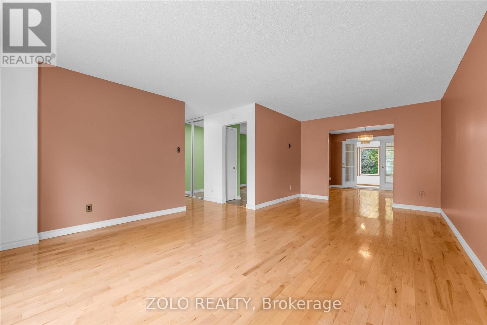 29 Newlyn Crescent, Brampton, Ontario  L6V 3A9 - Photo 10 - W12433633