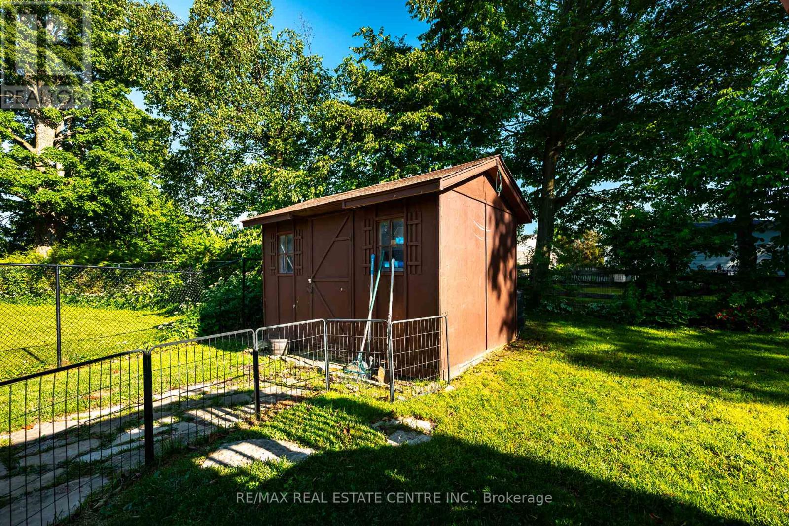 316 Olde Village Court, Shelburne, Ontario  L0N 1S2 - Photo 24 - X12433618