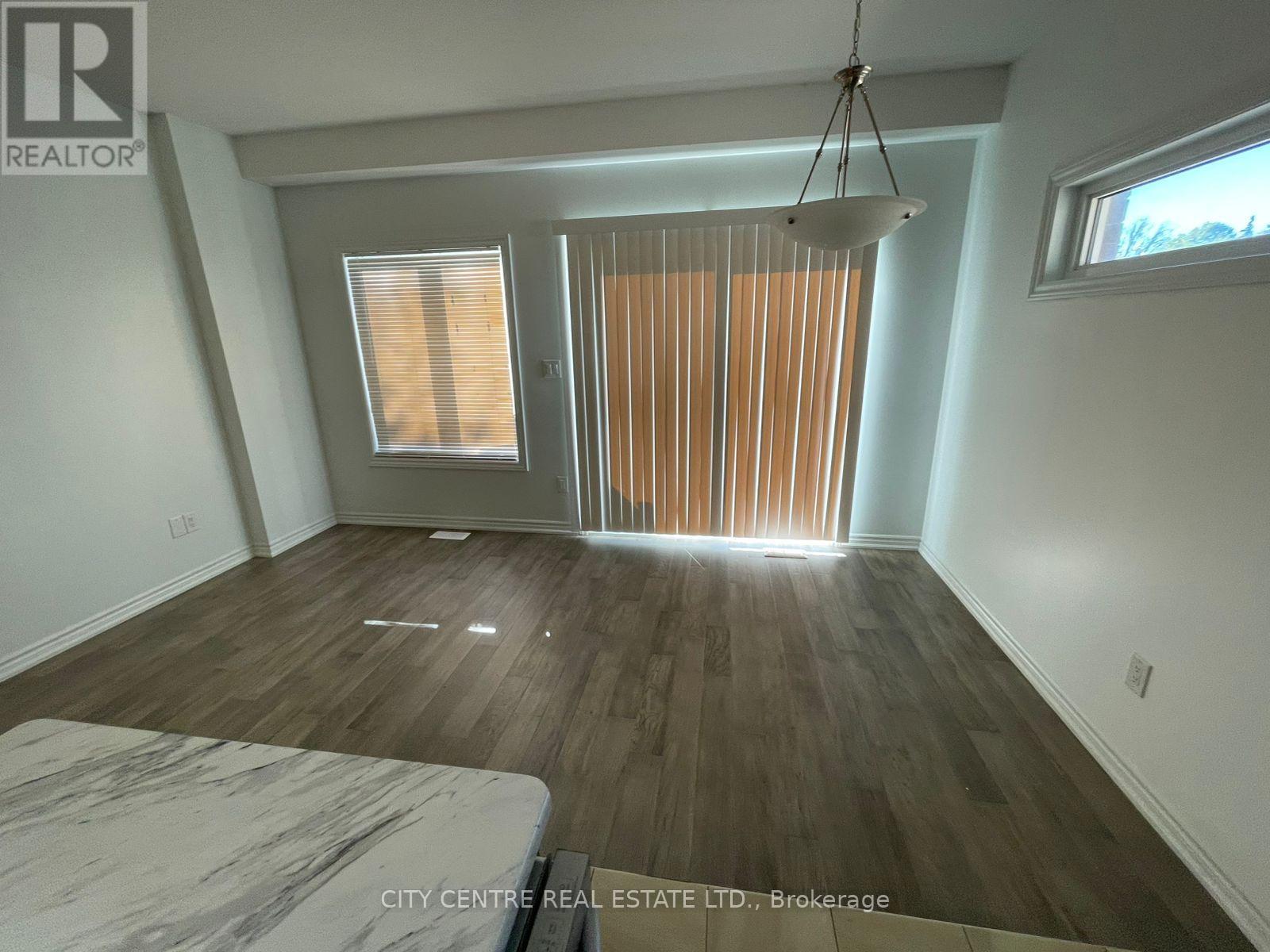 308 Louise Street, Welland, Ontario  L3B 0H8 - Photo 13 - X12433619