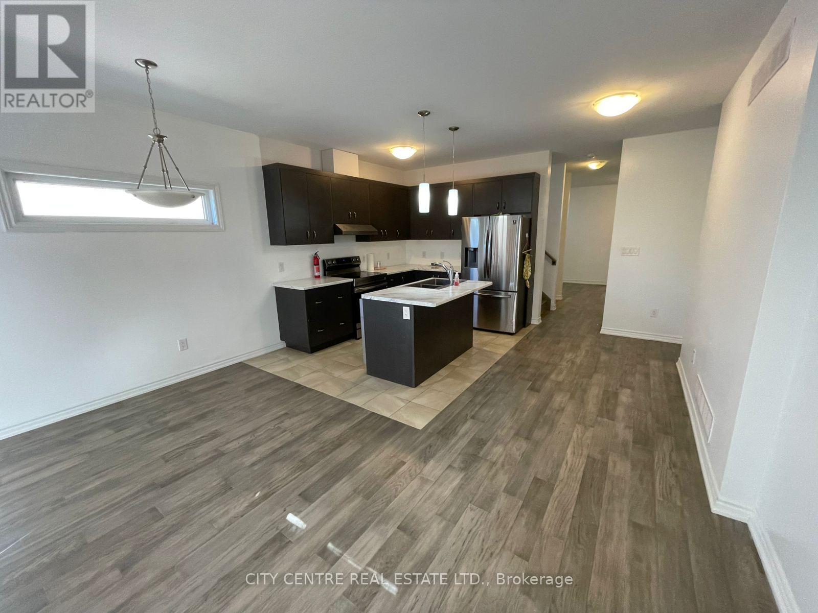 308 Louise Street, Welland, Ontario  L3B 0H8 - Photo 14 - X12433619