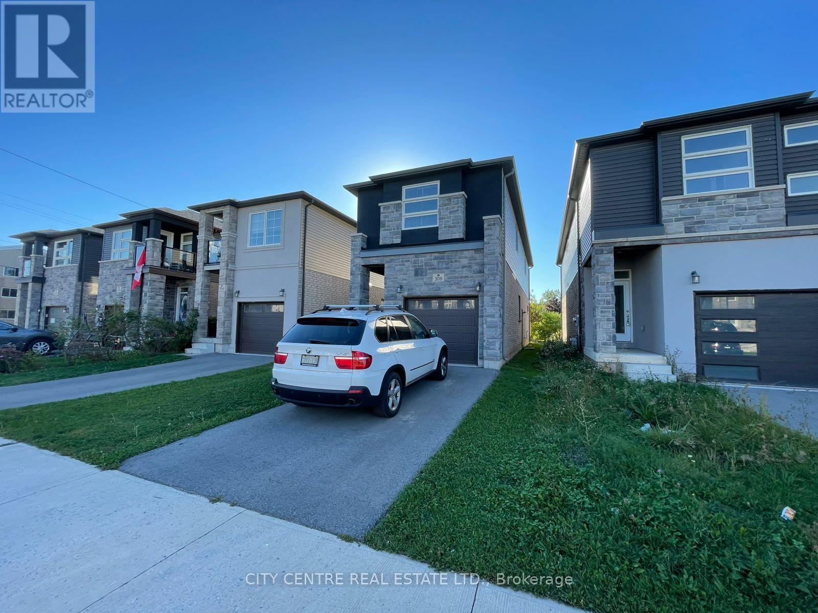 308 Louise Street, Welland, Ontario  L3B 0H8 - Photo 3 - X12433619