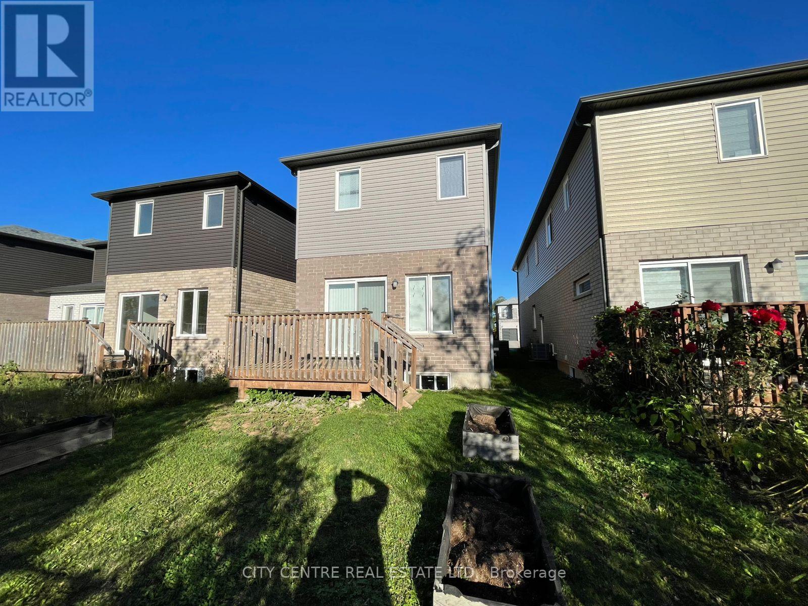 308 Louise Street, Welland, Ontario  L3B 0H8 - Photo 30 - X12433619