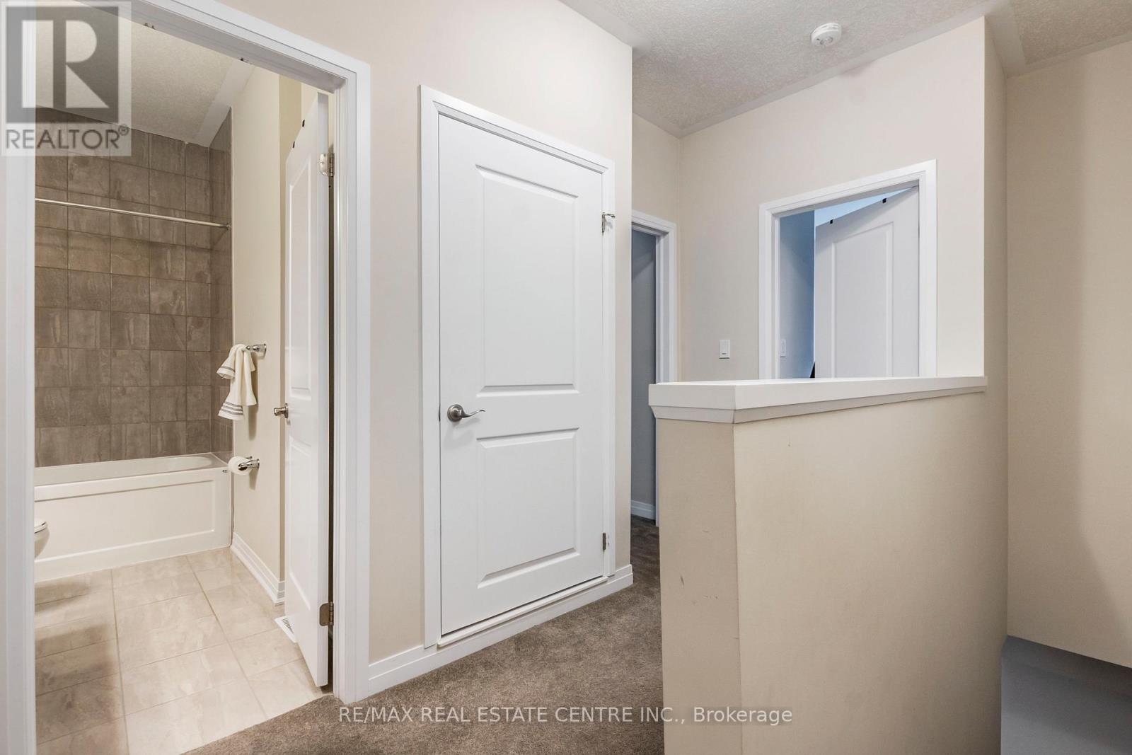 95 - 25 Isherwood Avenue, Cambridge, Ontario  N1R 1B6 - Photo 18 - X12433620