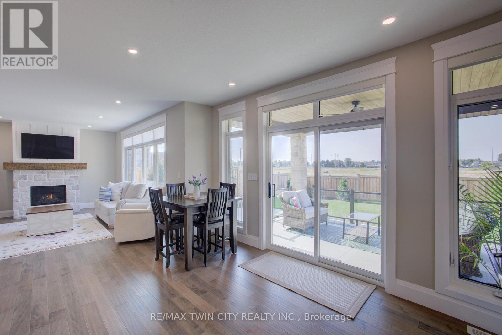 434 Normanton Street, Saugeen Shores, Ontario  N0H 2C3 - Photo 14 - X12433632