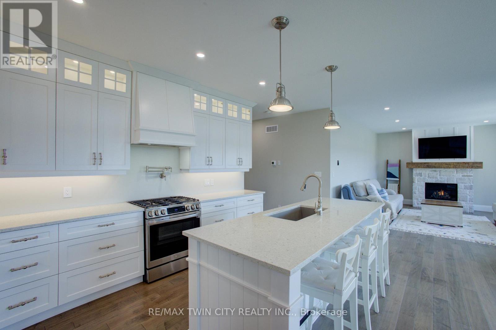 434 Normanton Street, Saugeen Shores, Ontario  N0H 2C3 - Photo 16 - X12433632