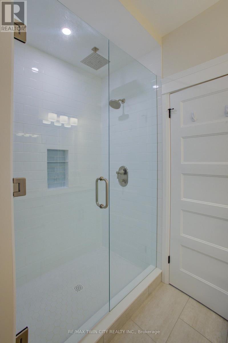 434 Normanton Street, Saugeen Shores, Ontario  N0H 2C3 - Photo 24 - X12433632