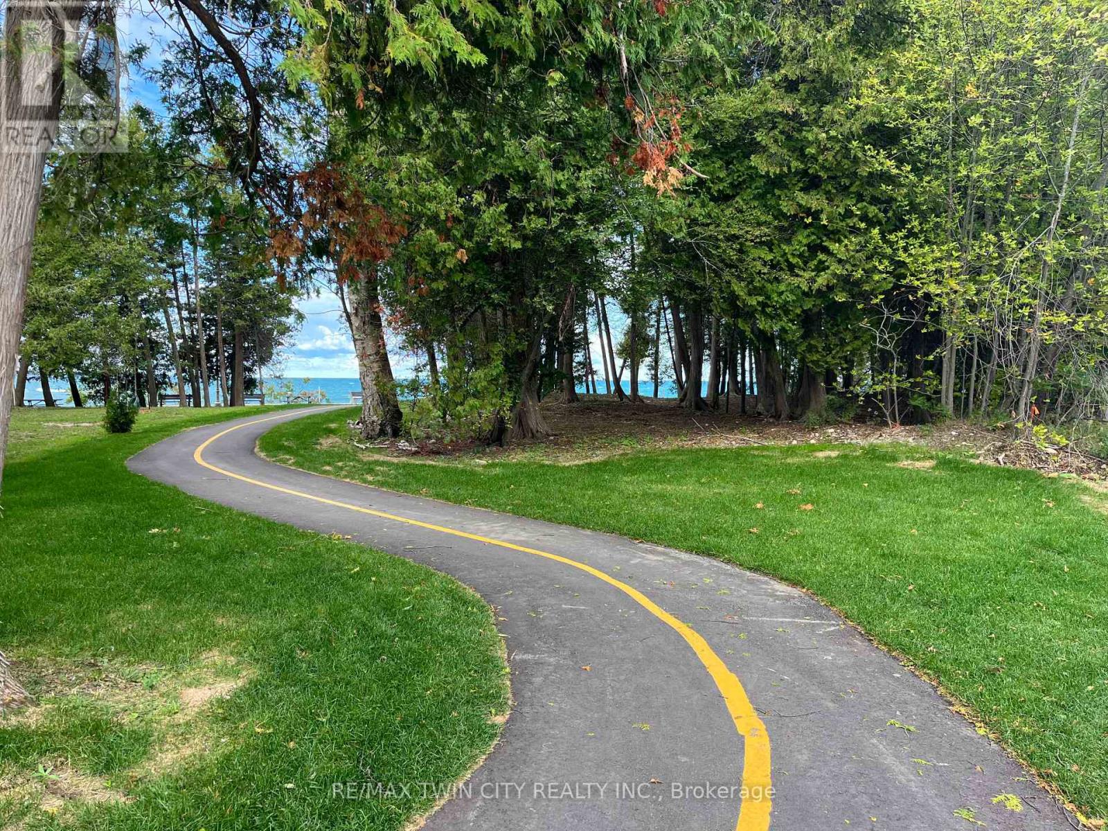 434 Normanton Street, Saugeen Shores, Ontario  N0H 2C3 - Photo 46 - X12433632