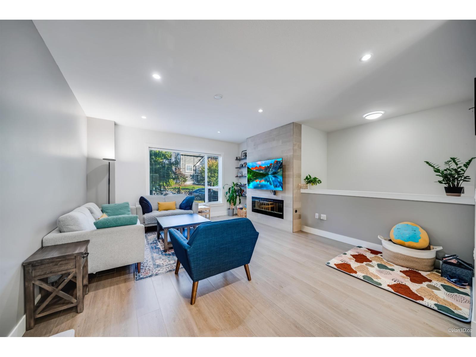 216 2277 Oak Meadows Drive, Surrey, British Columbia  V3Z 0W6 - Photo 8 - R3053370