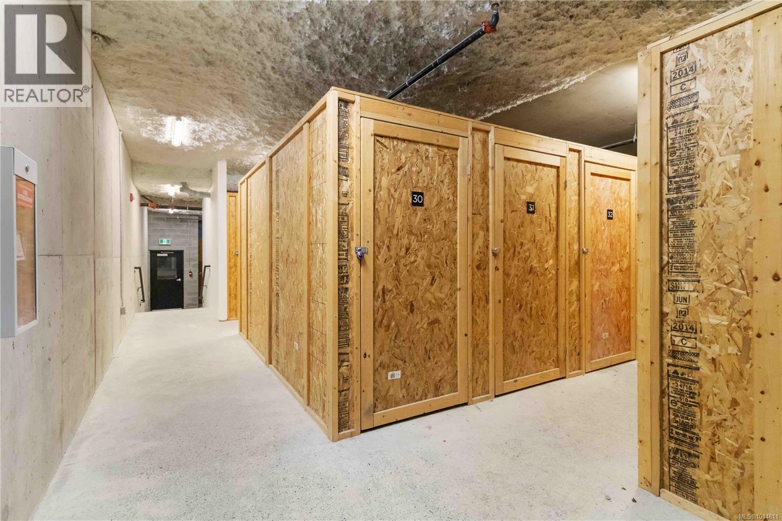 309 3815 Rowland Ave, Saanich, British Columbia V8Z 5Z4 - Photo 27 - 1014811