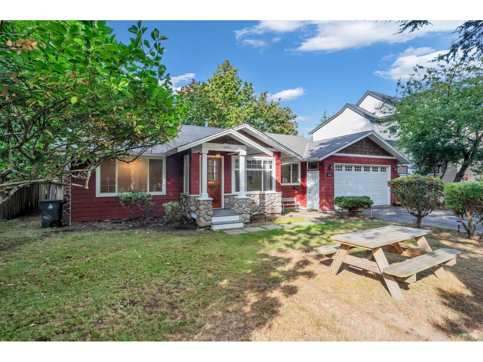 2325 124 Street, Surrey, British Columbia  V4A 3M9 - Photo 2 - R3053087