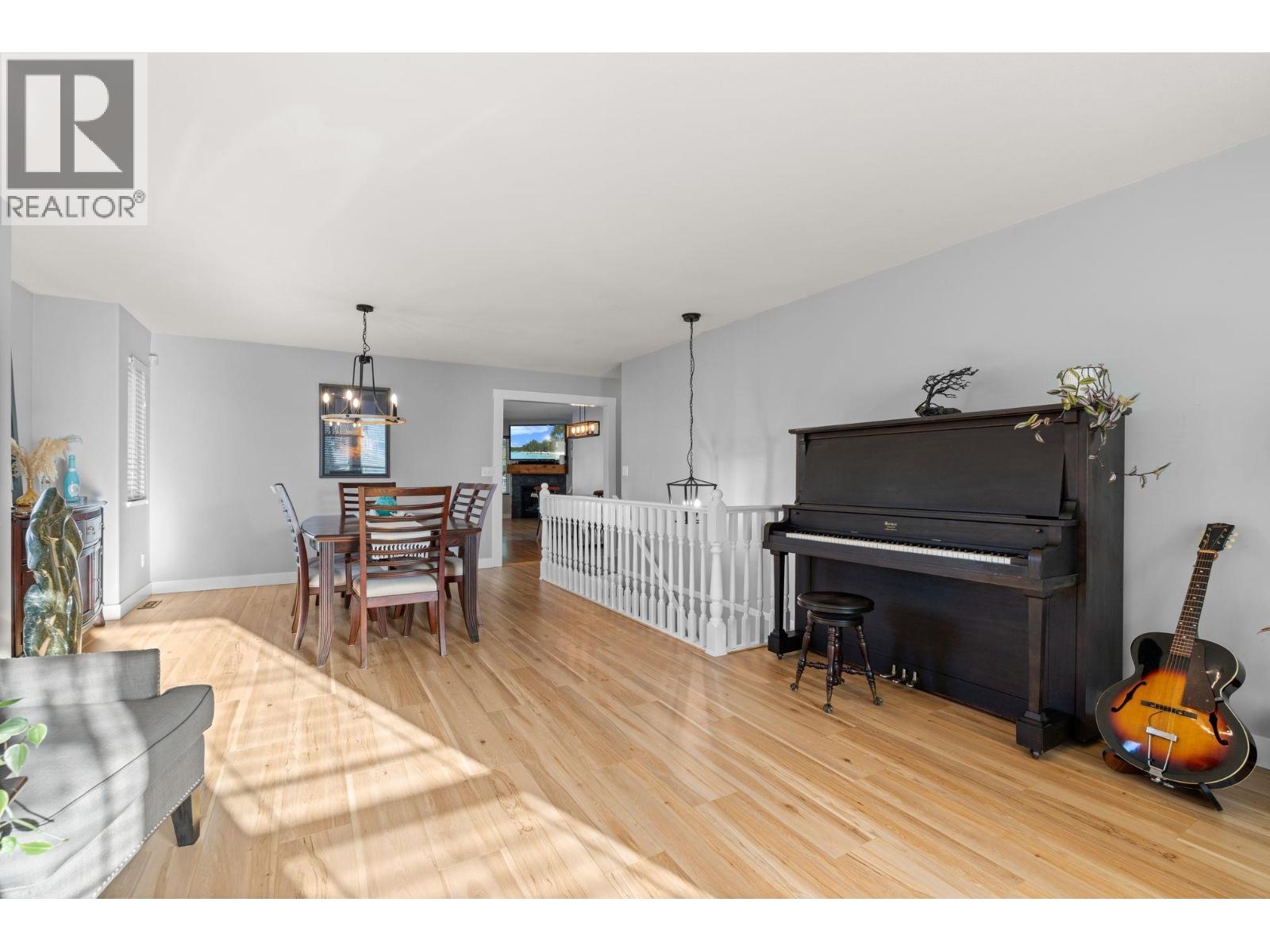 11970 249a Street, Maple Ridge, British Columbia  V4R 2E3 - Photo 6 - R3053200